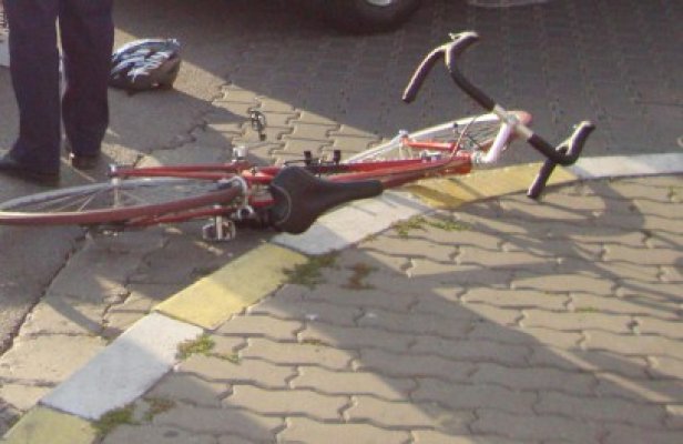 Biciclişti accidentaţi în trafic